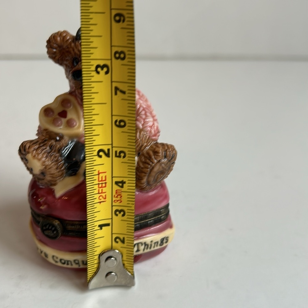 Boyd’s Bears Bearware hinged heart trinket box trinket Love Conquers All Things - Picture 6 of 14